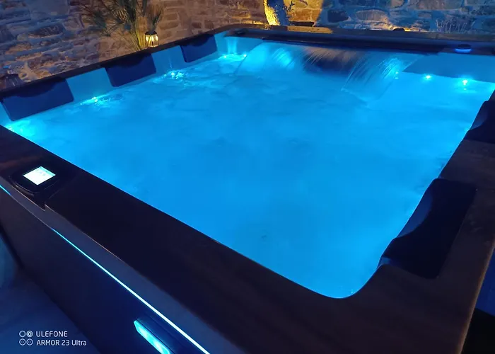 Celini Ll Tinos * Krokos